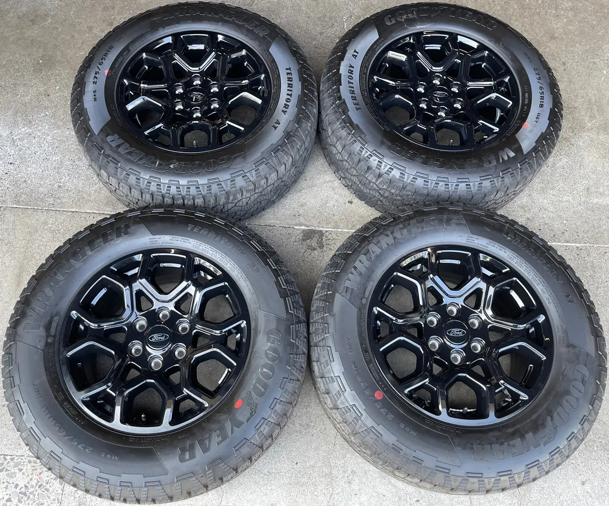 Sold 2025 Ford F150 Factory 18 Wheels Tires Oem 10340 Rim Gloss Black 275/65/18 Goodyear At 1