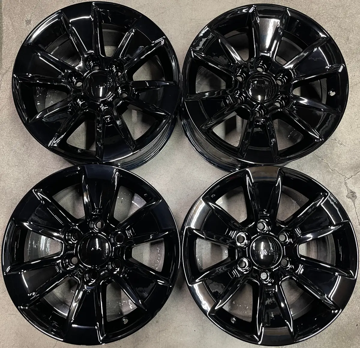 Sold Four 2025 Gmc Sierra 1500 Factory 17 Wheels Rims Oem 5908 Gloss Black Silverado 1