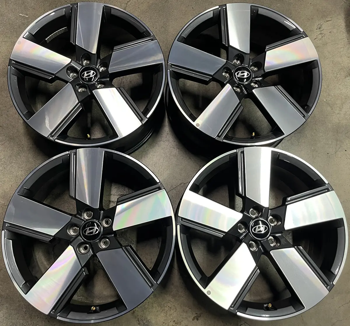 Four 2025 Hyundai Santa Fe Factory 20 Wheels Oem Palisade Rims Tucson Single 52910-R6210 1