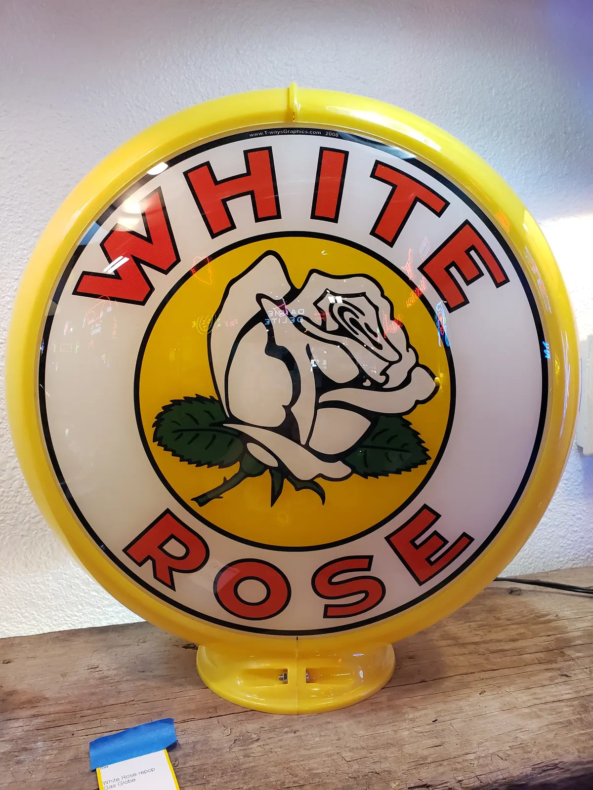 White Rose Gas Pump Globe (Reproduction) 1