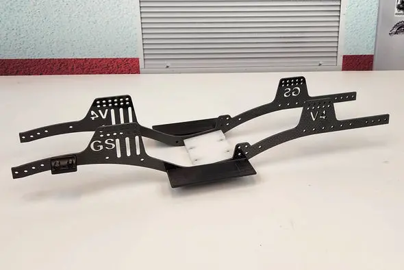 Gs-V4 Carbon Fiber Chassis Package For Element, Trx4 Or Custom Portal Axle Builds 1
