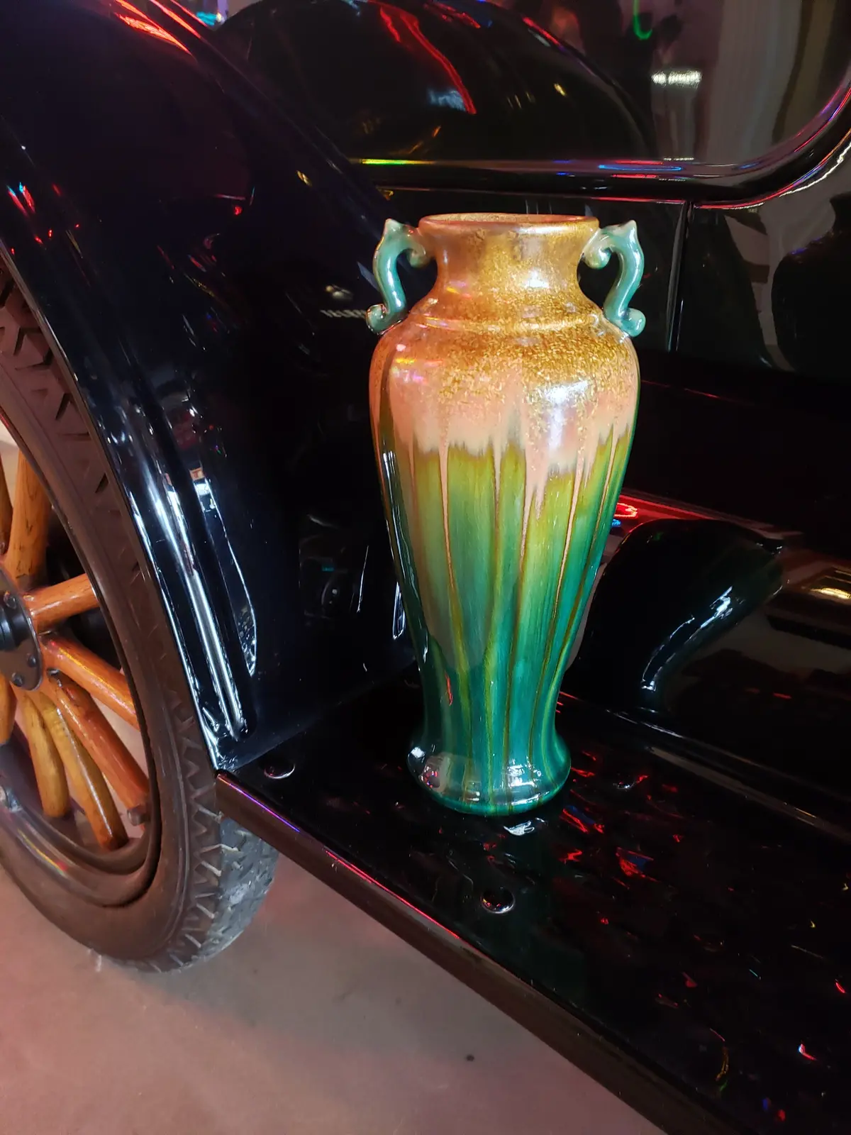 Art Deco Gold To Green Crystalline Glazed Vase 1