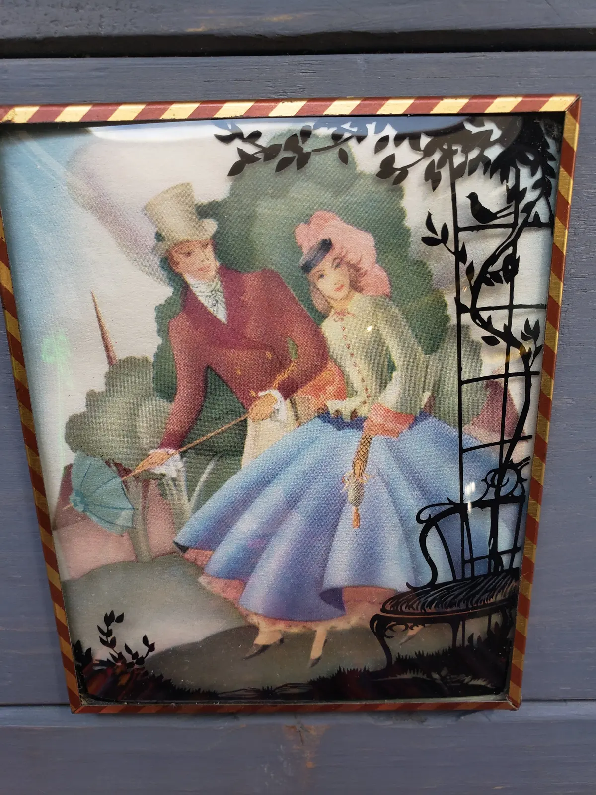 Pink Blue Dress Lady With Brown Suit Guy Bubble Glass Picture 1