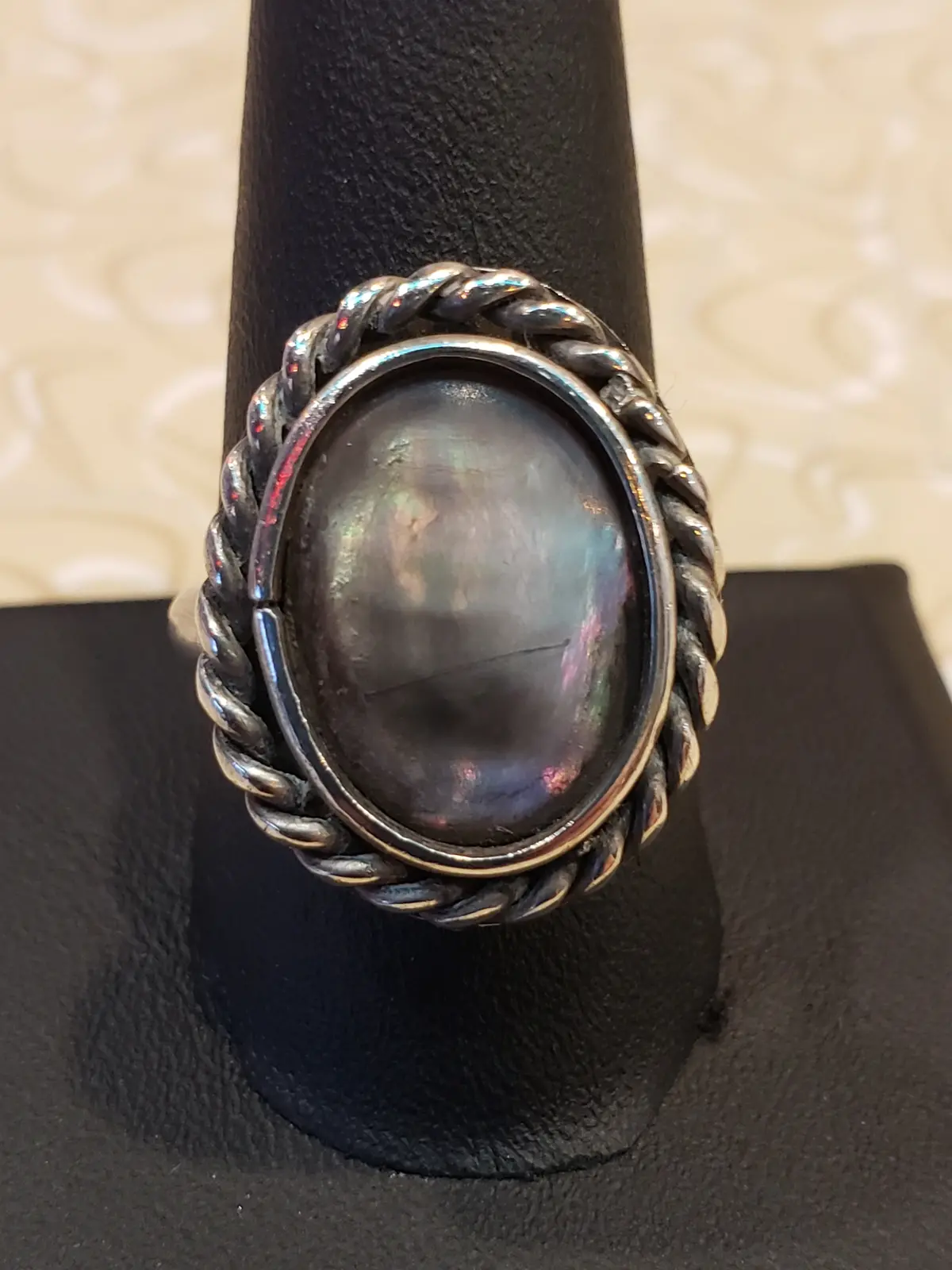 Sterling Ring With Shell Cabochon, Size 9.5 1
