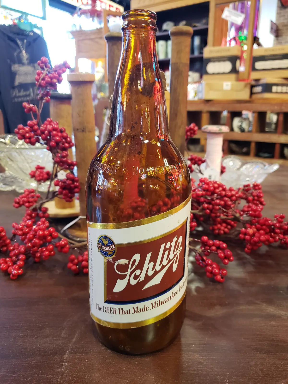 1952 Schlitz One Quart Bottle 1