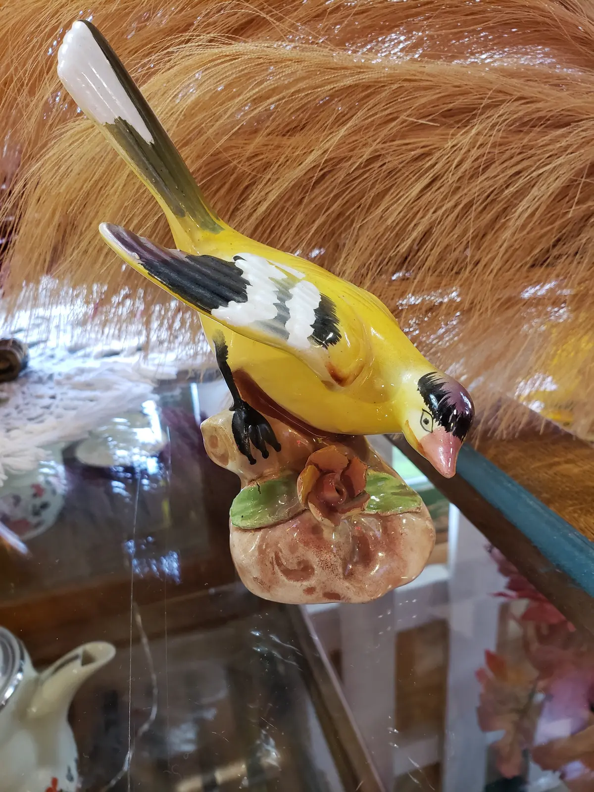 Porcelain Gold Finch Figurine 1