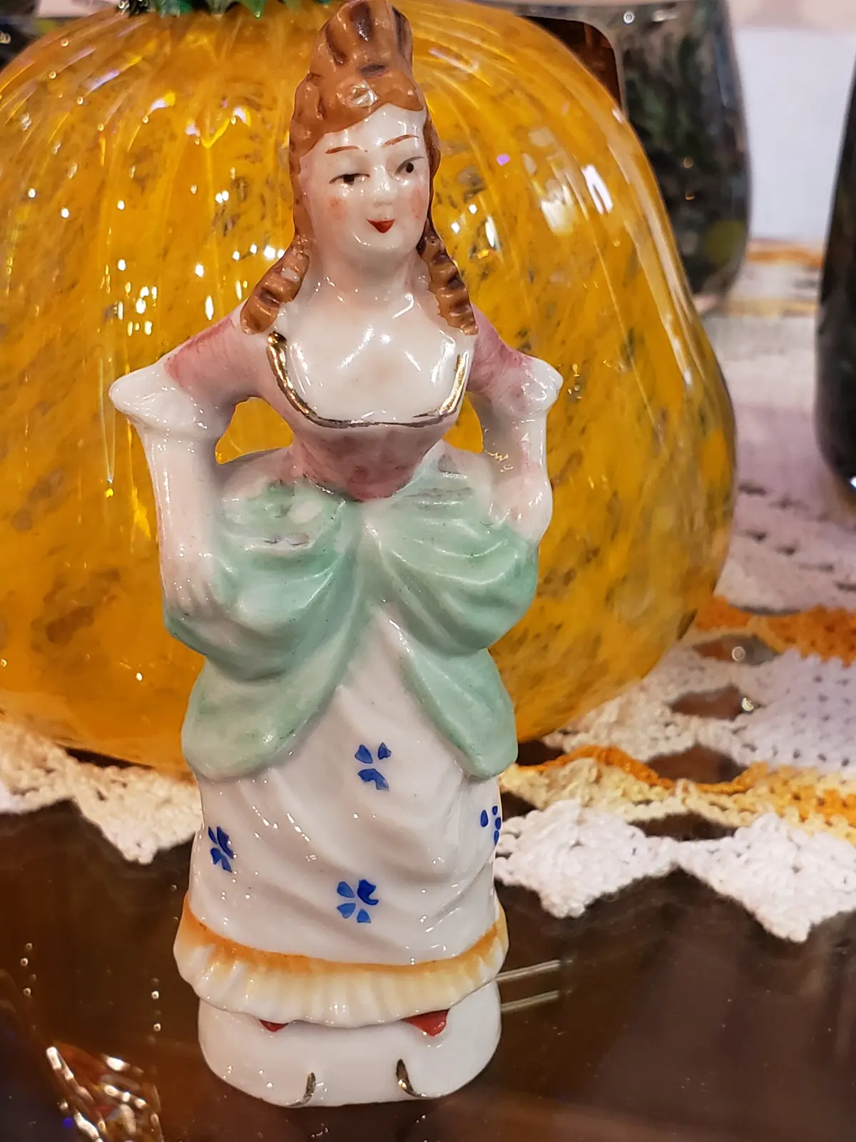 Buxom Victorian Lady Figurine 1