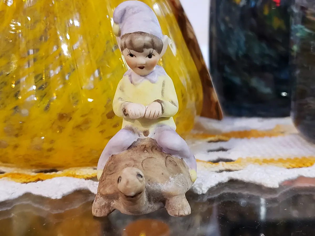 Josef Originals Elf On Turtle Figurine 1