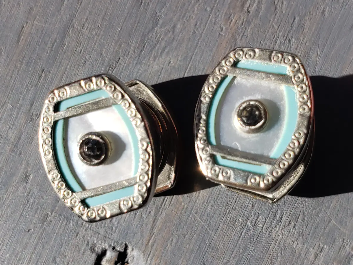 1920S Mother Of Pearl & Silver Snap Cuff Links 1