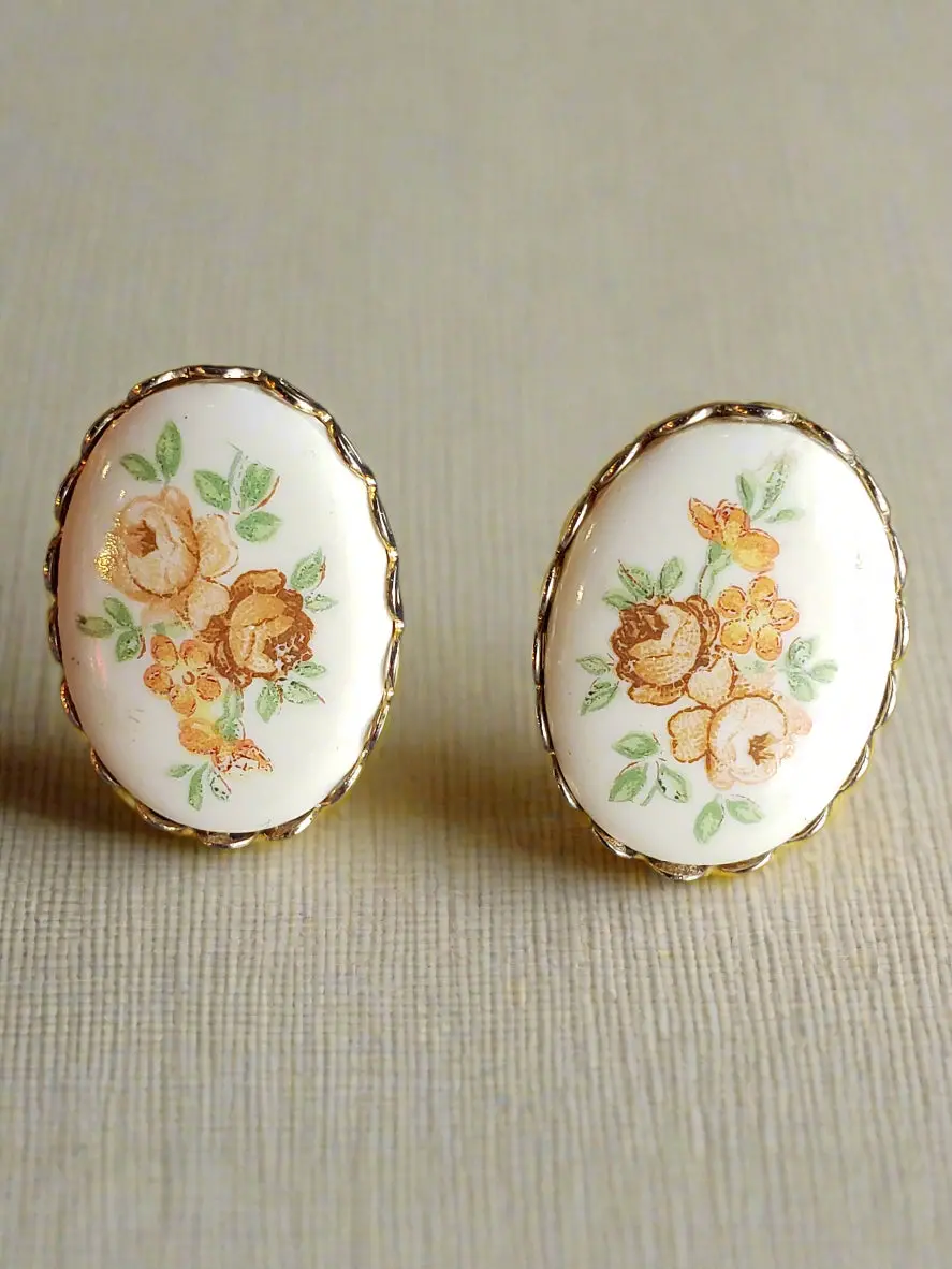Porcelain Floral Cuff Link Set 1