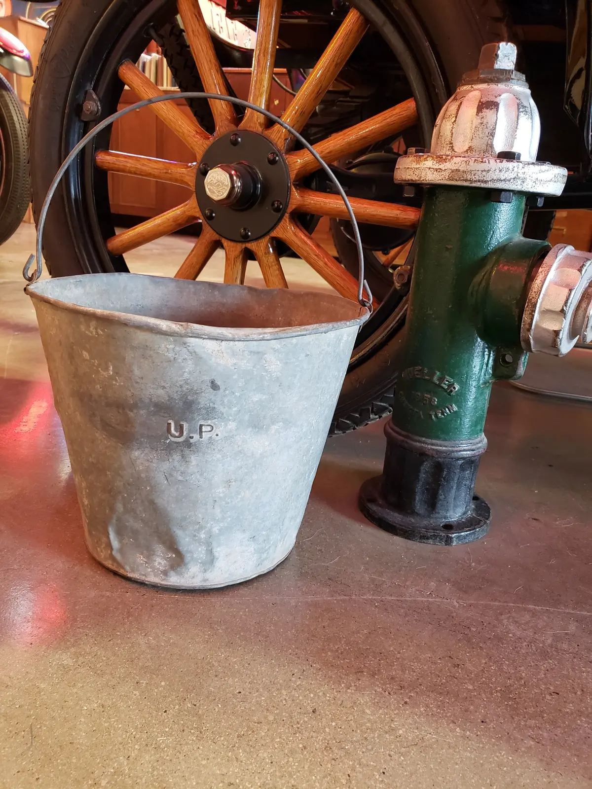 Union Pacific Fire Bucket 1