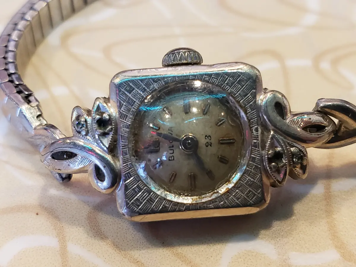 Vintage Bulova 23 Ladies Wrist Watch Works 1