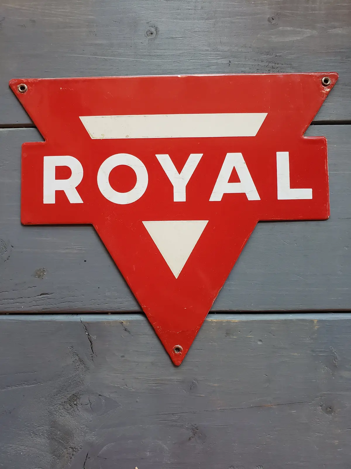 Royal Original Gas Pump Plate 1