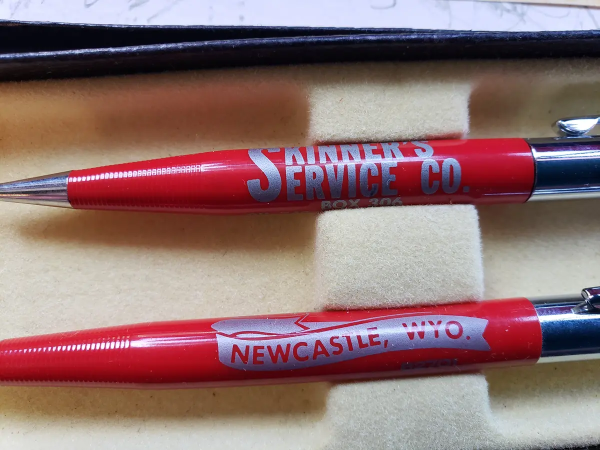 Skinner Service Co. Of Newcastle Wy Pen & Pencil Set 2