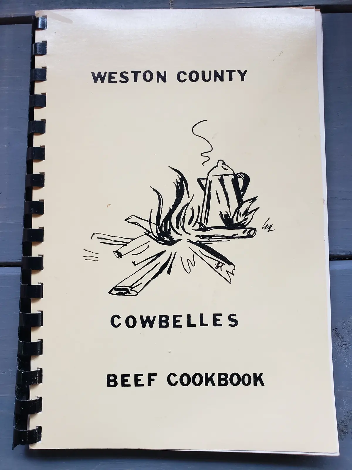 Weston County Cowbelles Beef Cookbook (1981) 1