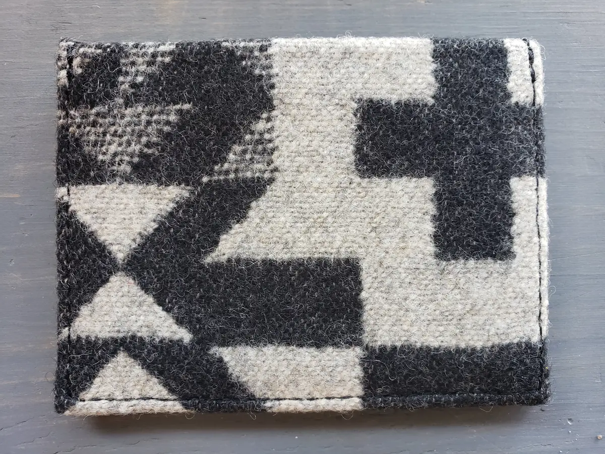 Pendleton Slim Wallet In Blue Ridge Black 1