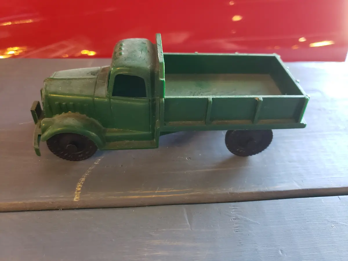 1950S Green Plastic Toy Truck 1