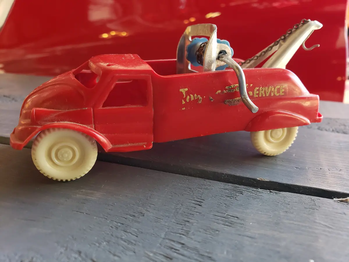 1950S Toy Wrecker 1