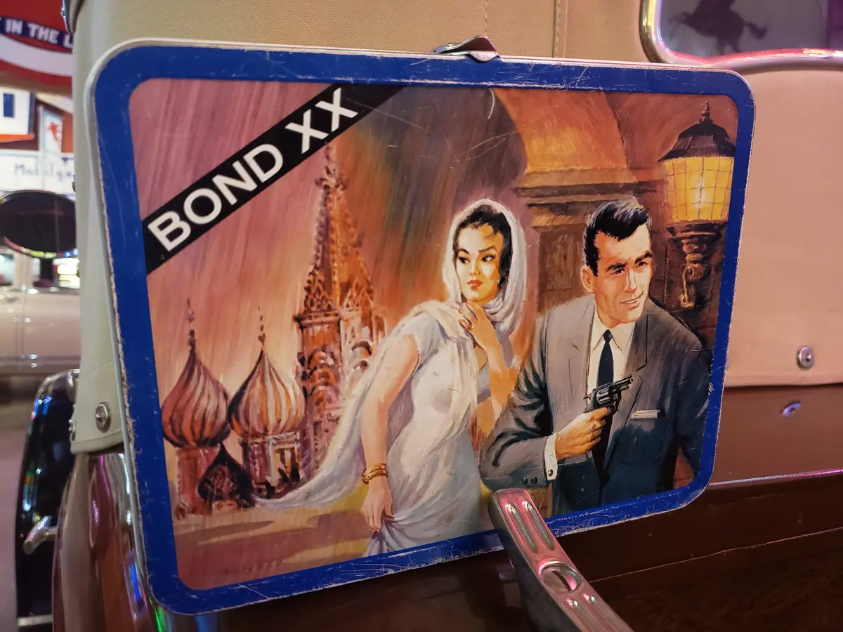 Bond Xx Vintage Lunch Box 1966 James Bond 1