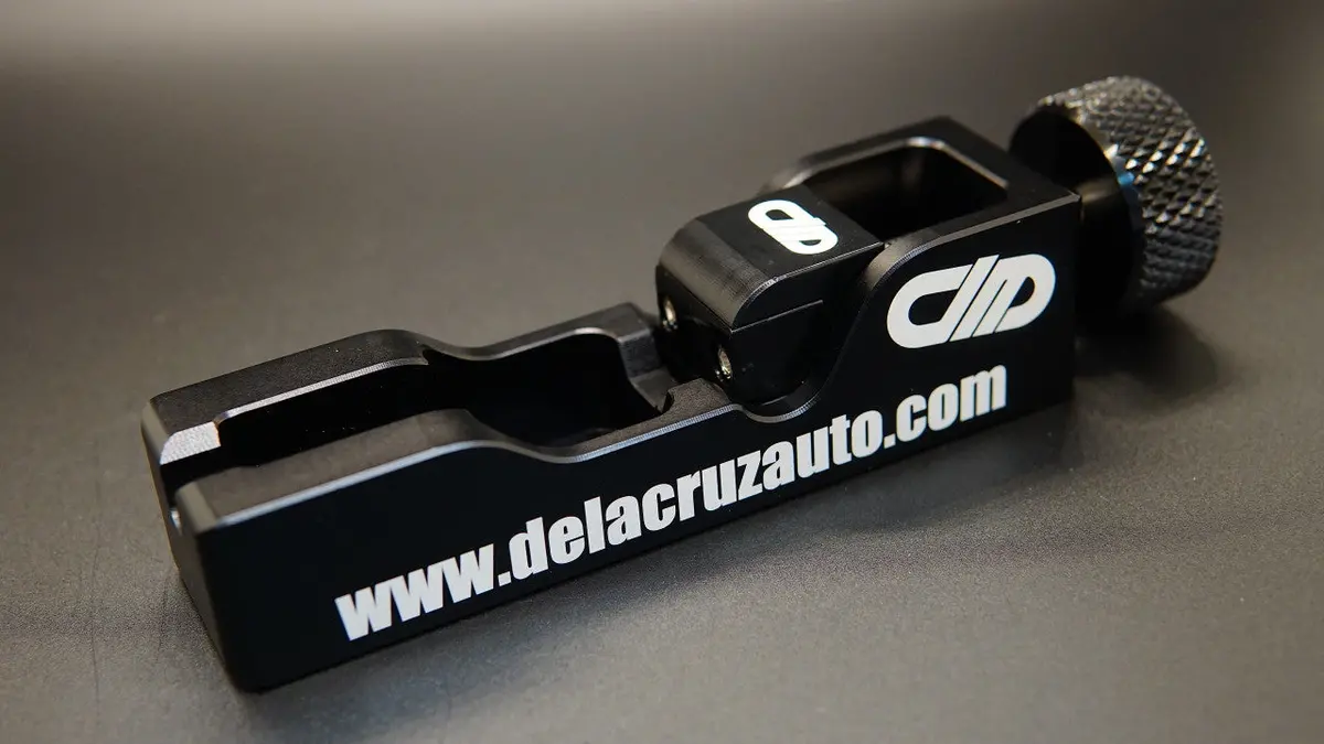 Delacruz Motorsports Spark Plug Tool 1