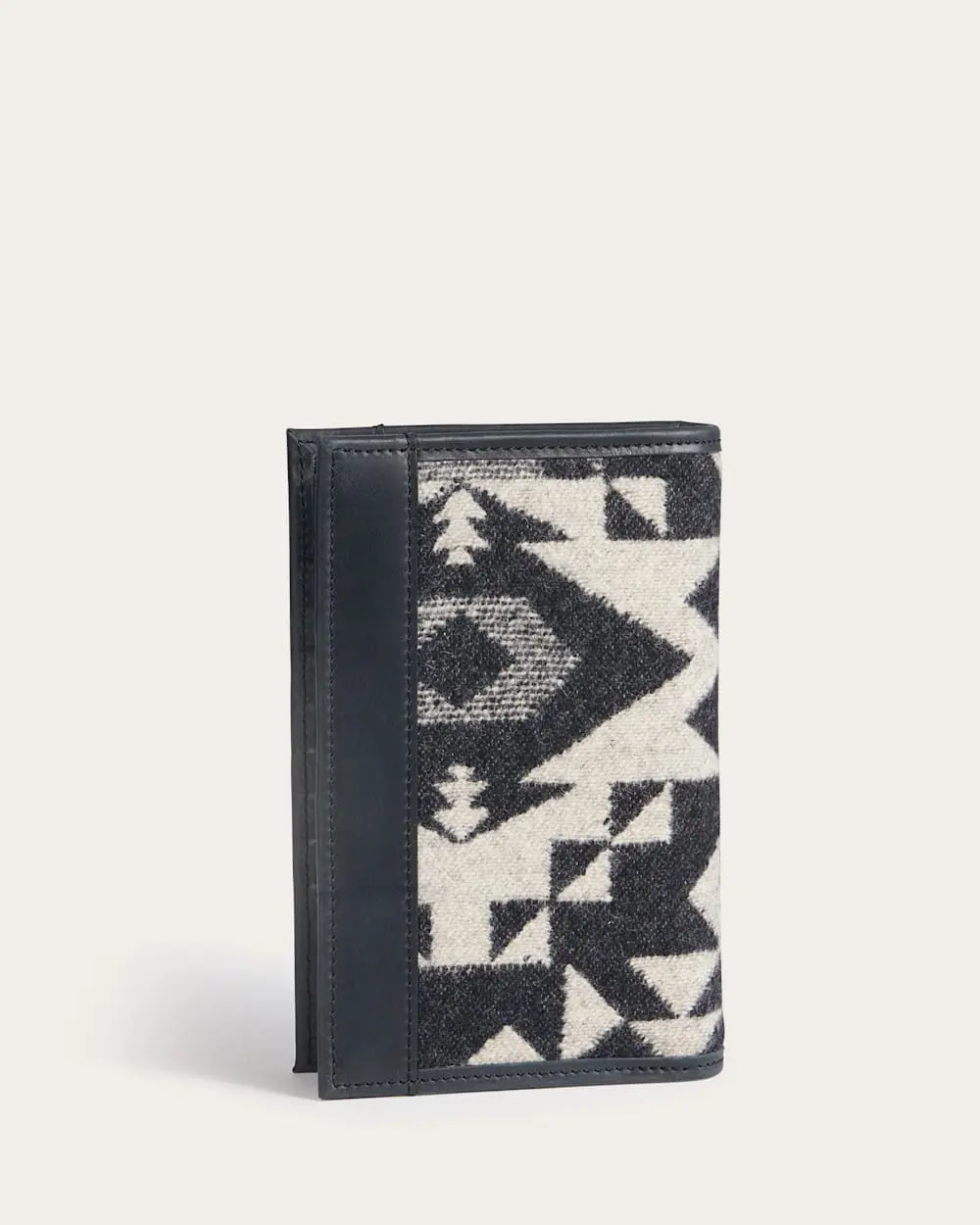 Pendleton Large Bifold Wallet In Blue Ridge Black 1