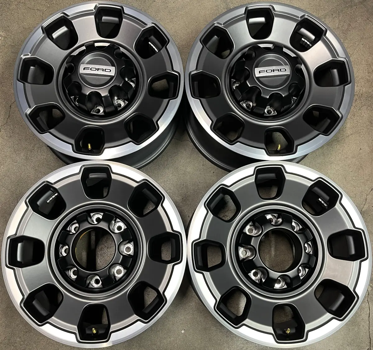 Sold Four 2026 Ford F250 F350 Tremor Lariat Factory 18 Wheels Oem Rims Tall Caps 1