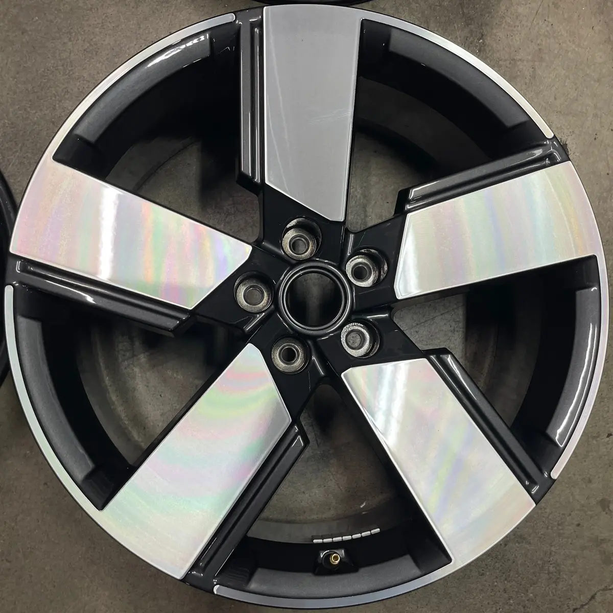 Sold 1) 2025 Hyundai Santa Fe Factory 20 Wheel Oem Palisade Rim Tucson Single 52910-R6210 1