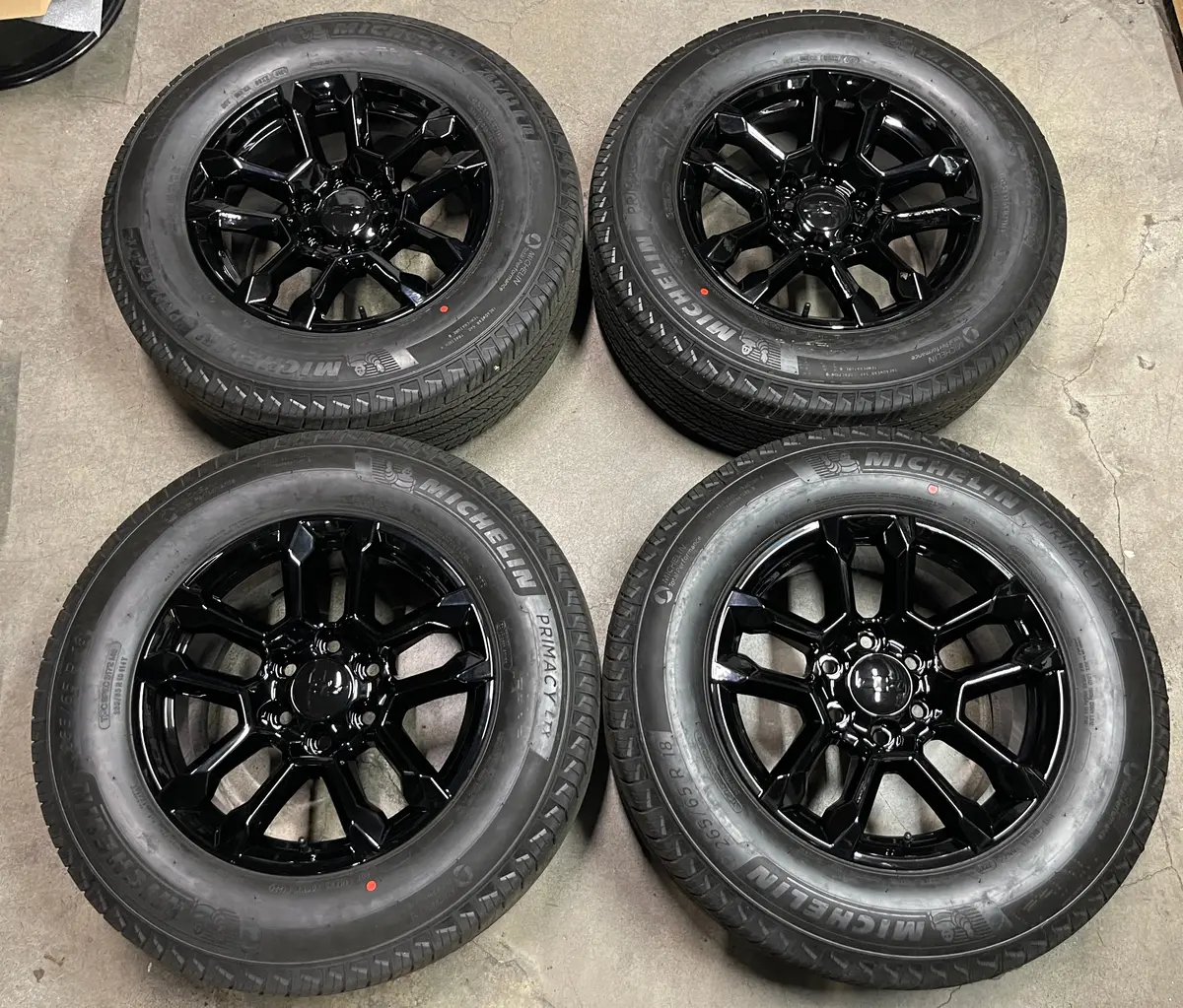 Sold 2024 Chevy Silverado Tahoe Factory 18 Wheels Tires Rims Oem Suburban Michelin Black 1