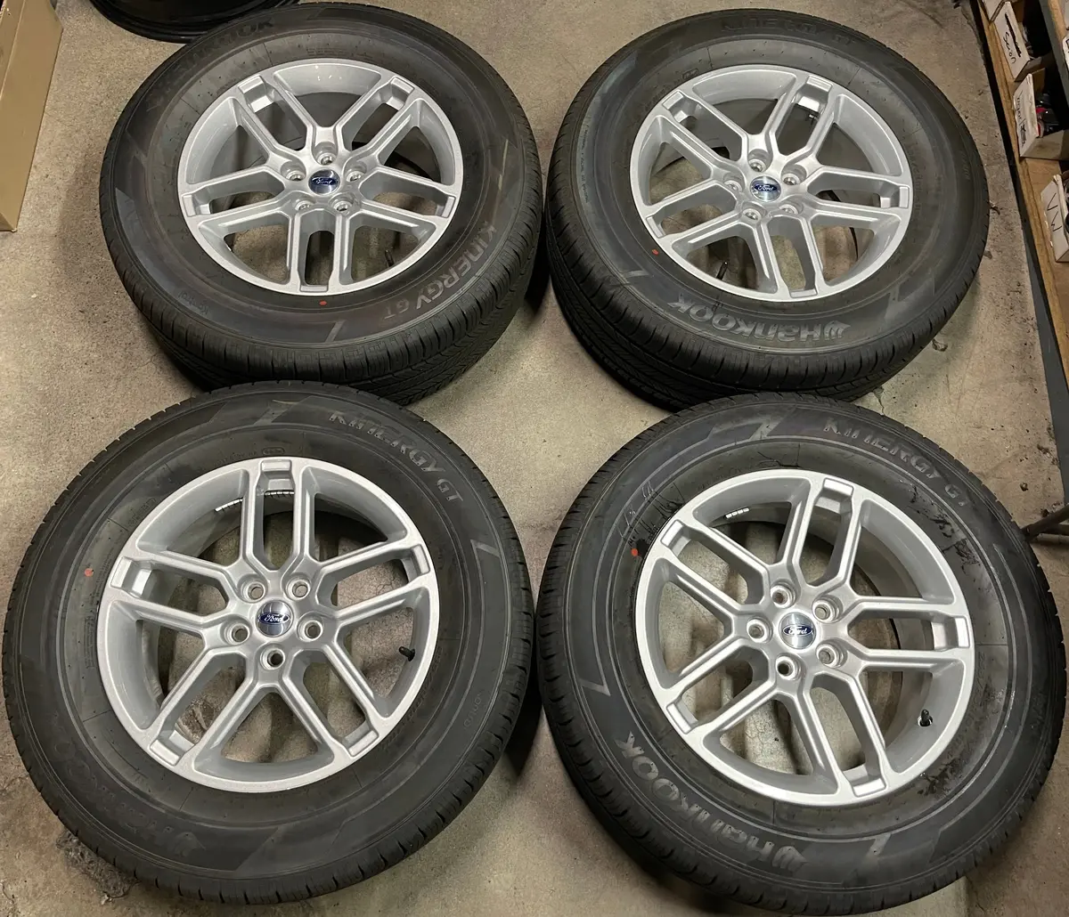 Sold 2024 Ford Explorer Factory 18" Wheels Tires Oem Rb5c1007b1a 255/65/18 Hankook 1