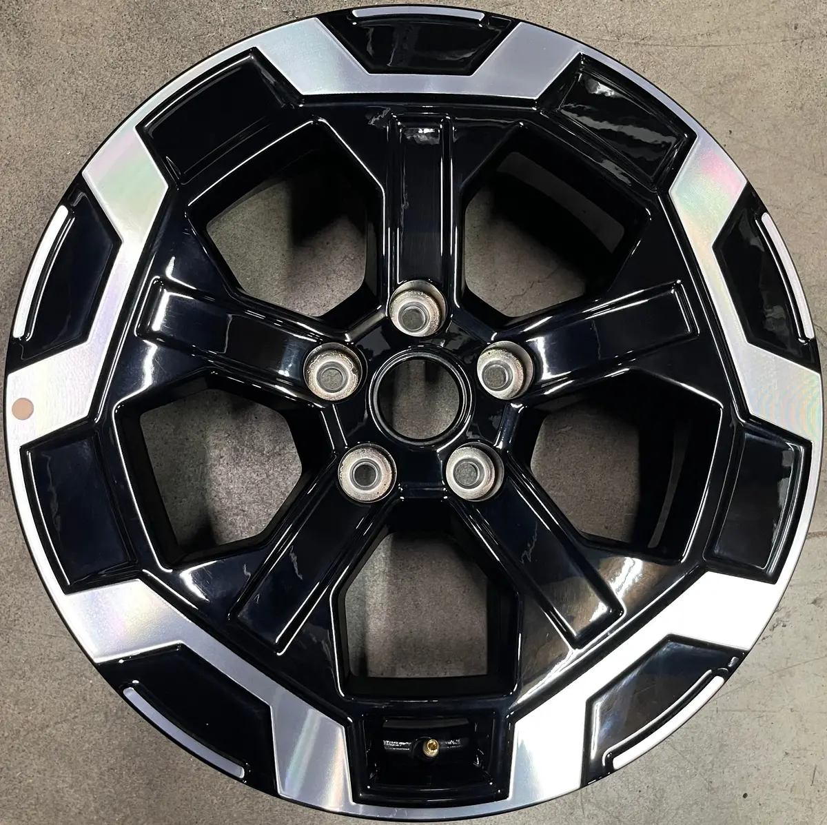One 2024 Hyundai Santa Fe Factory 18 Wheel Oem Palisade Rim Tucson Single 1