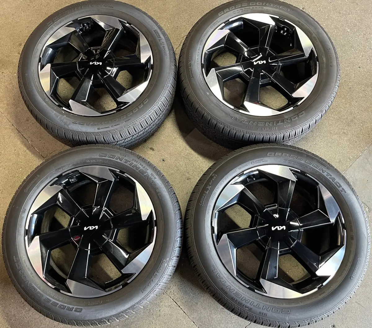 Sold 2024 Kia Sorento 19 Wheels Tires Oem Rims 52910P2730 Sportage 1