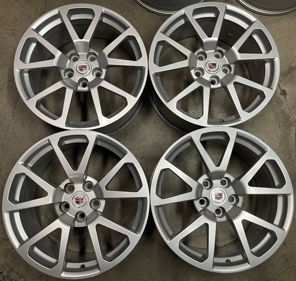 Sold Four 2009-2014 Cadillac Cts-V Ctsv Factory 19 Wheels Oem 4648 4836 Rims Oem 1
