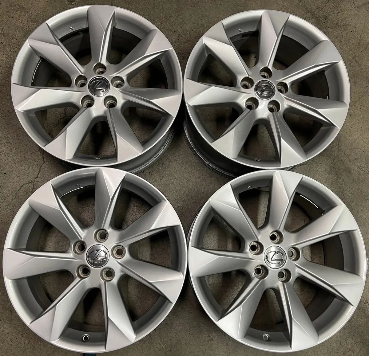 Sold Four 2016-2019 Lexus Rx350 / Rx450h Factory 18 Wheels Rims Oem 74336 Rx300 1