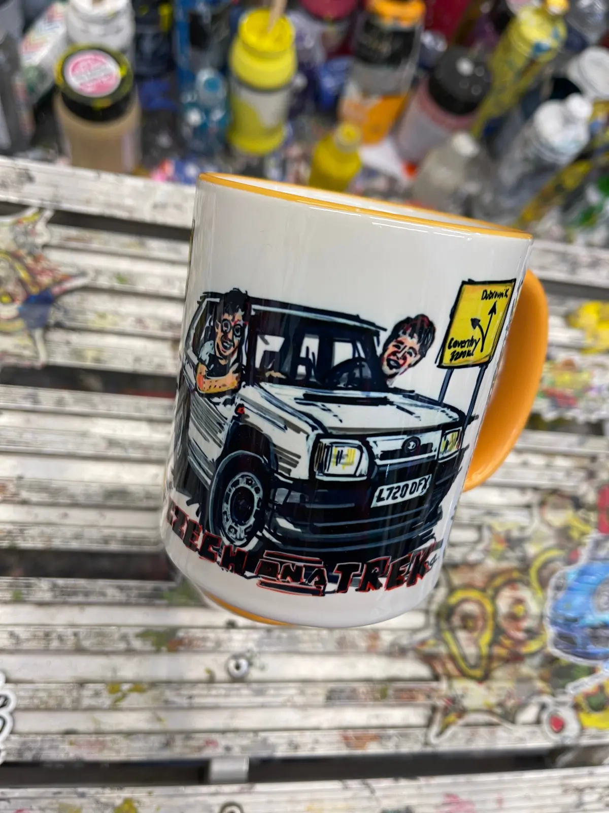 Skôda Favorit - #Czechonatrek - Connor & Dan I #Continuouscar | Mug 4