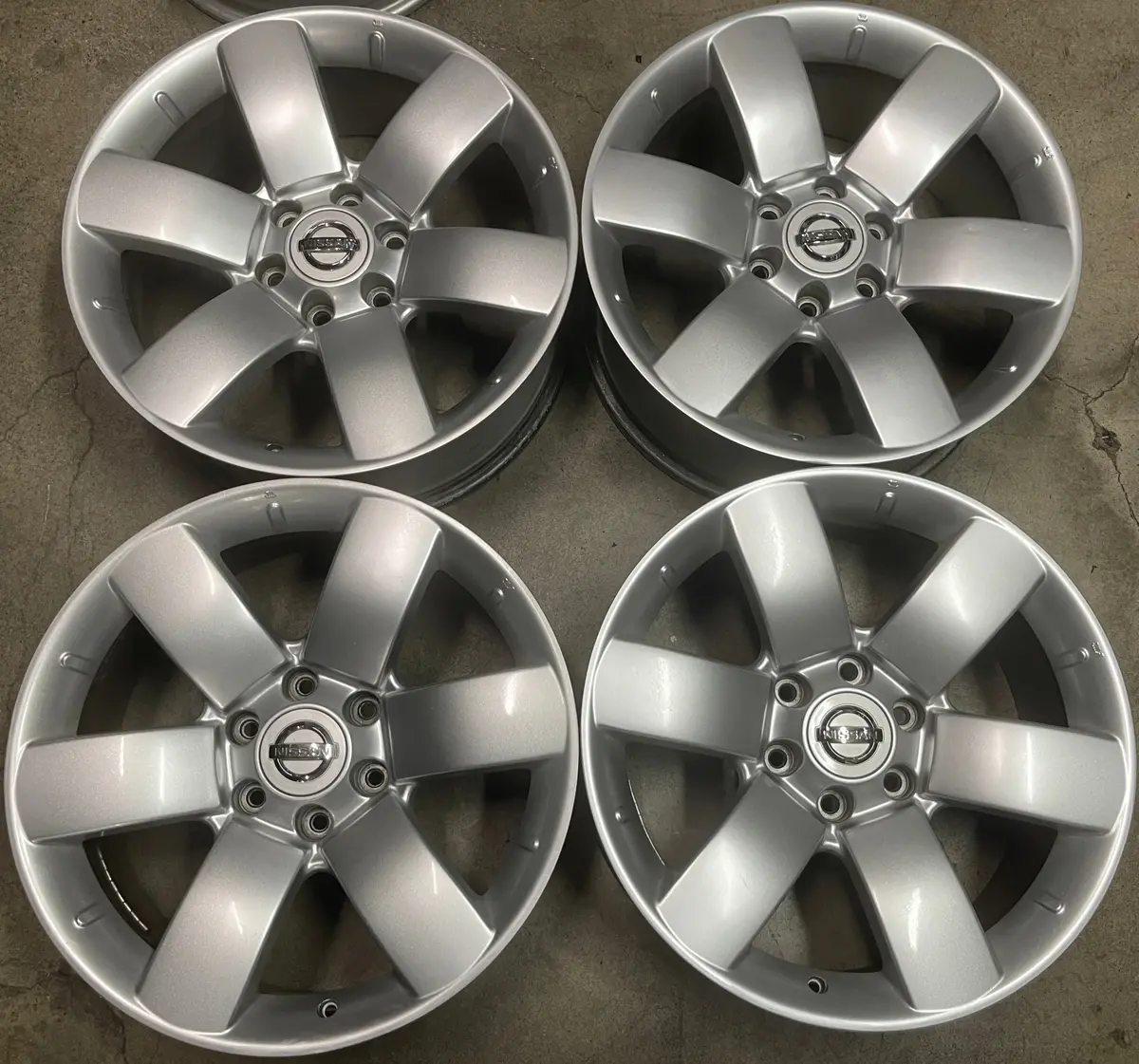 Sold Four 2014 Nissan Armada Factory 20 Wheels Oem Rims 62494 Titan 1
