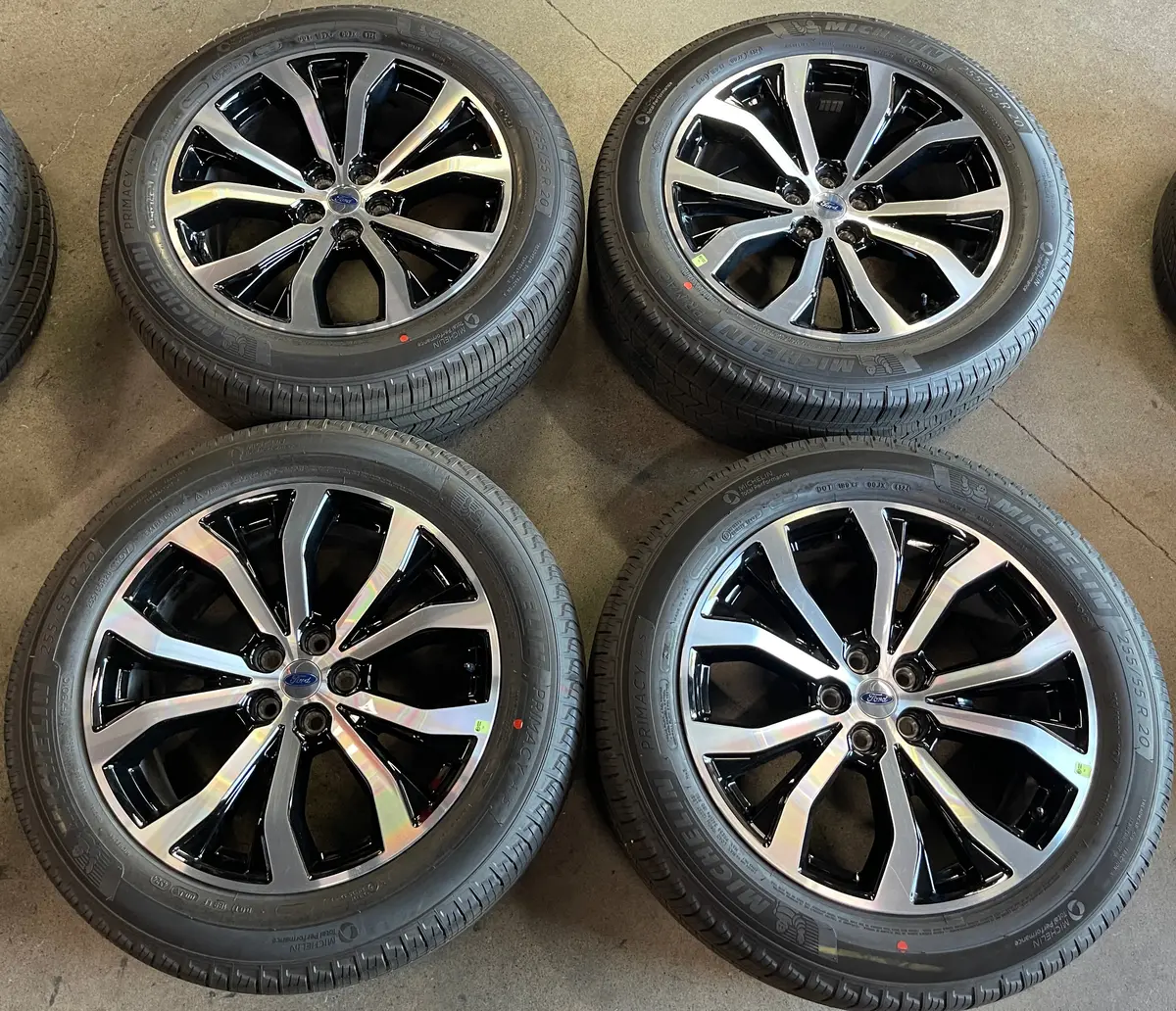 Sold 2025 Ford Explorer Factory 20" Wheels Tires 10270 Oem Lb5z1007e1a Michelin 255/55/20 1