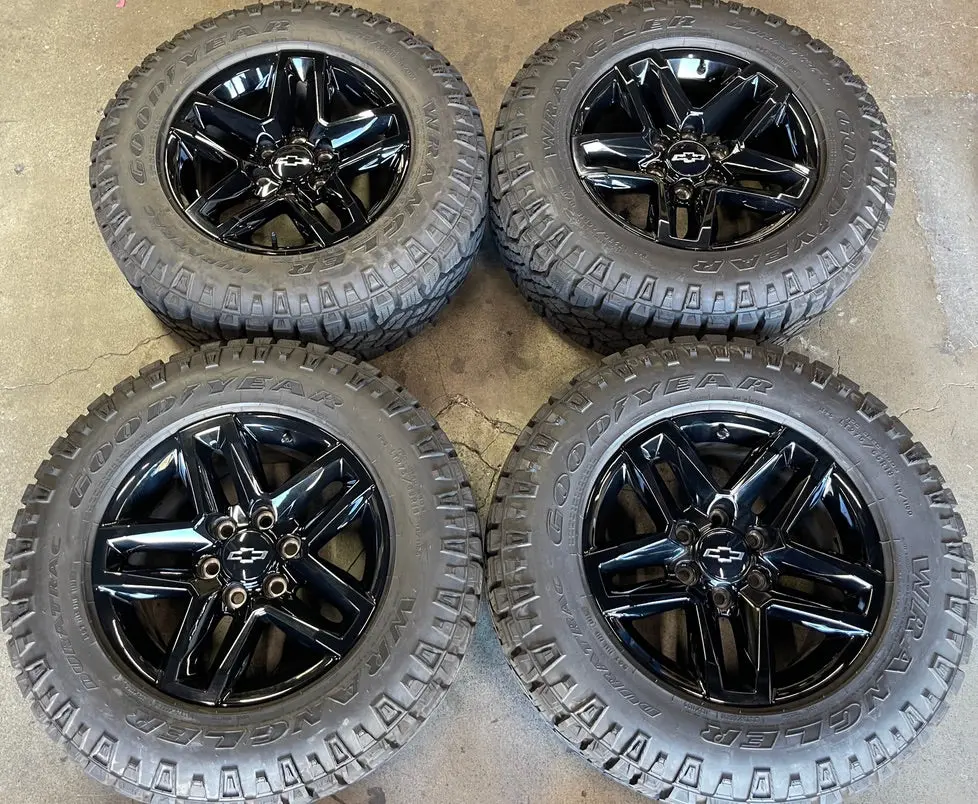 Sold 2022-2024 Chevy Silverado Trail Boss At4 Factory 18 Wheels Tires Oem Rims Black 5911 1