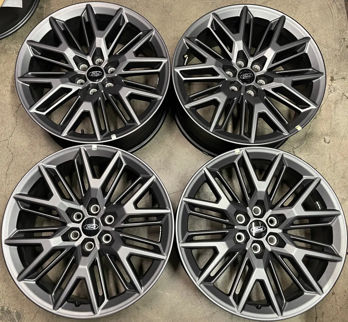 Sold Four 2025 Ford Expedition Factory 22" Wheels Oem Sl141007la Rims F150 Graphite 1