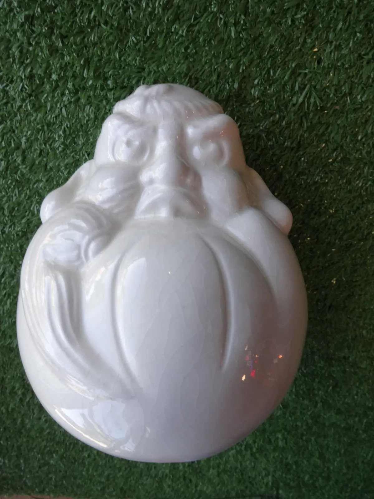 Benihana Tiki Guy (White Vase) 1