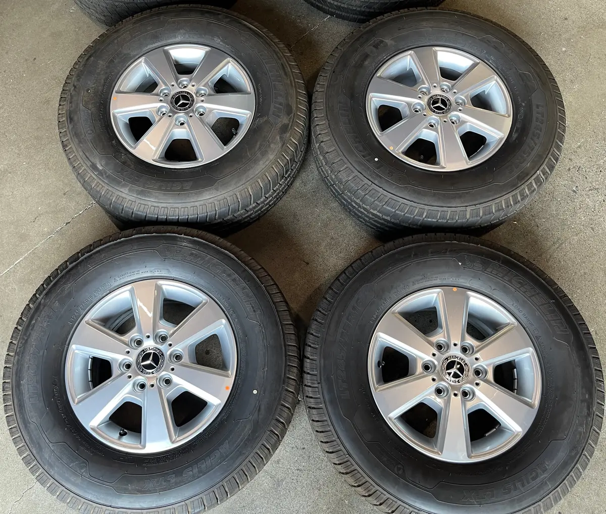 Sold 2020 Mercedes Mbz Sprinter 2500 Factory 16 Wheels Tires Rims Oem Michelin 9074012700 1