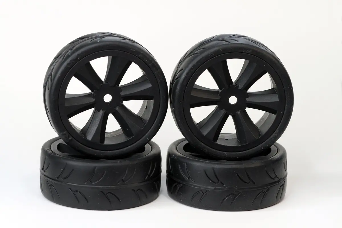 Gravity Rc Usgt Non Belted Pre Glued Tires ( Edge Wheel, Black) (4) 1