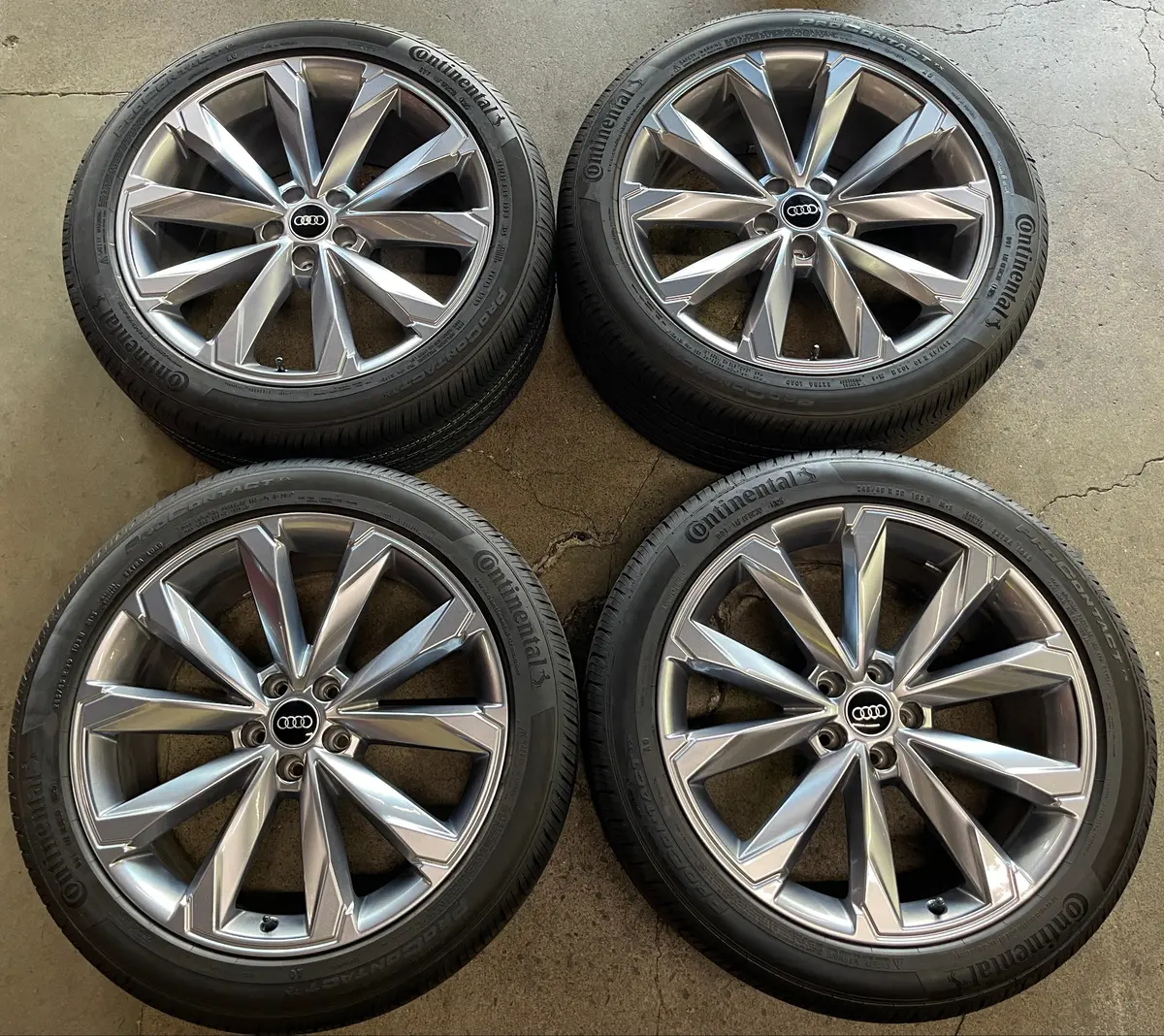 2025 Audi A6 Factory 20 Wheels Tires Oem  Rims Continental 245/45/20 Hyper Silver 1