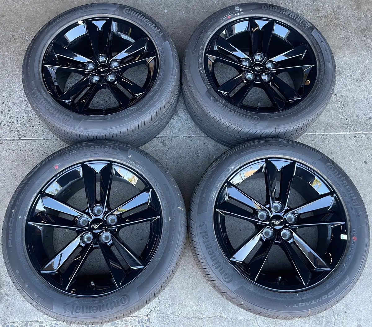 2026 Ford Mustang Gt Factory 18 Wheels Tires Rims Oem Pr3c1007ba Black 255/45/18 1