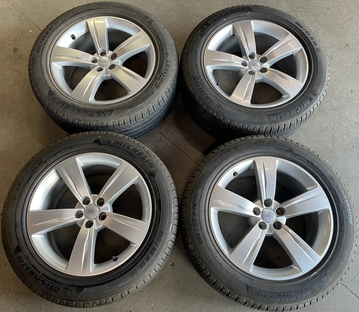 Sold 2019 Range Rover Velar Factory 19 Wheels Tires Rims 72300 Oem J8a21007bb 1
