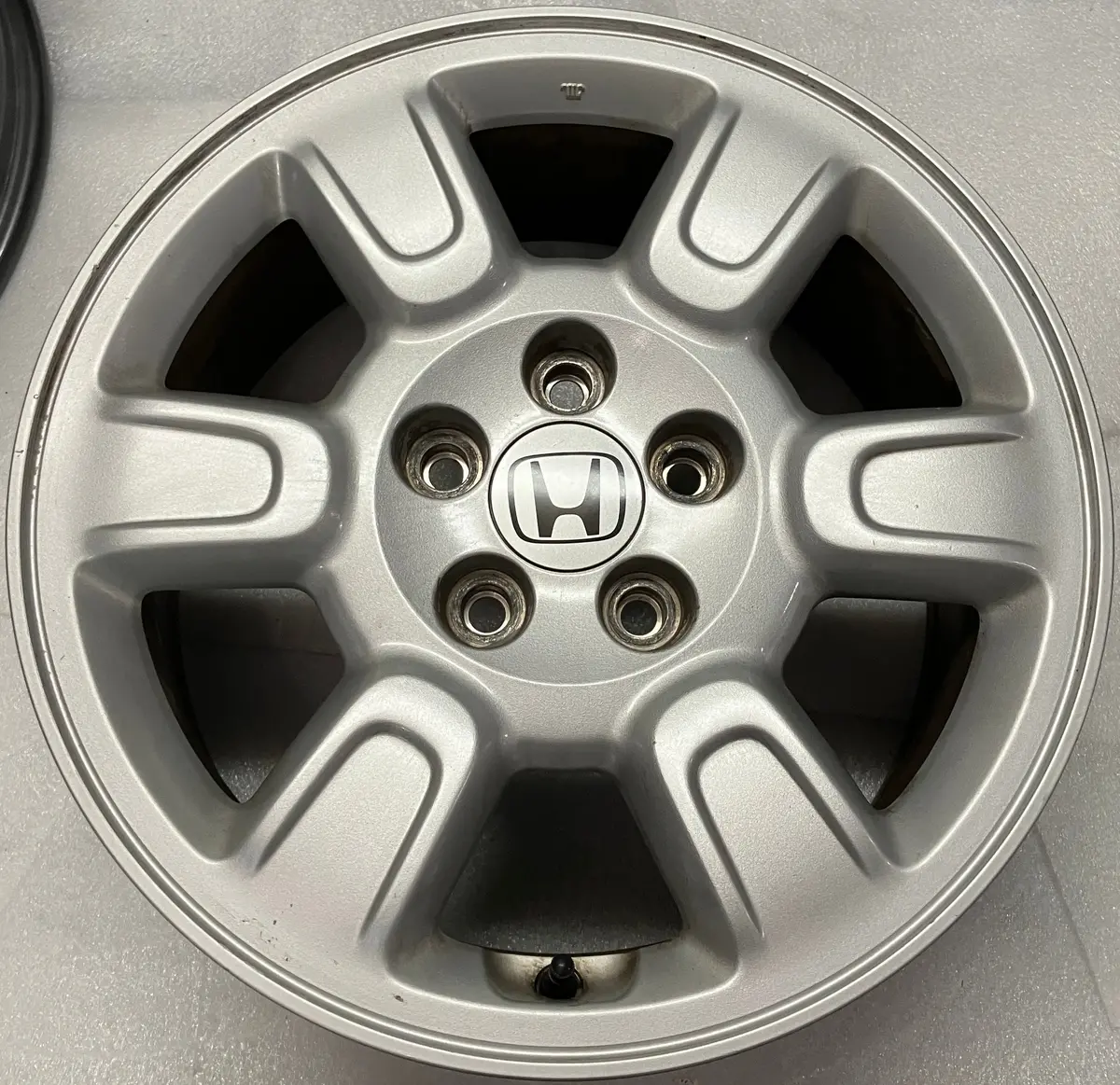 Sold Single 2006-2008 Honda Ridgeline 17"  Factory Oem Alloy Wheel Rim 63895A 42700Sjca51zb 1