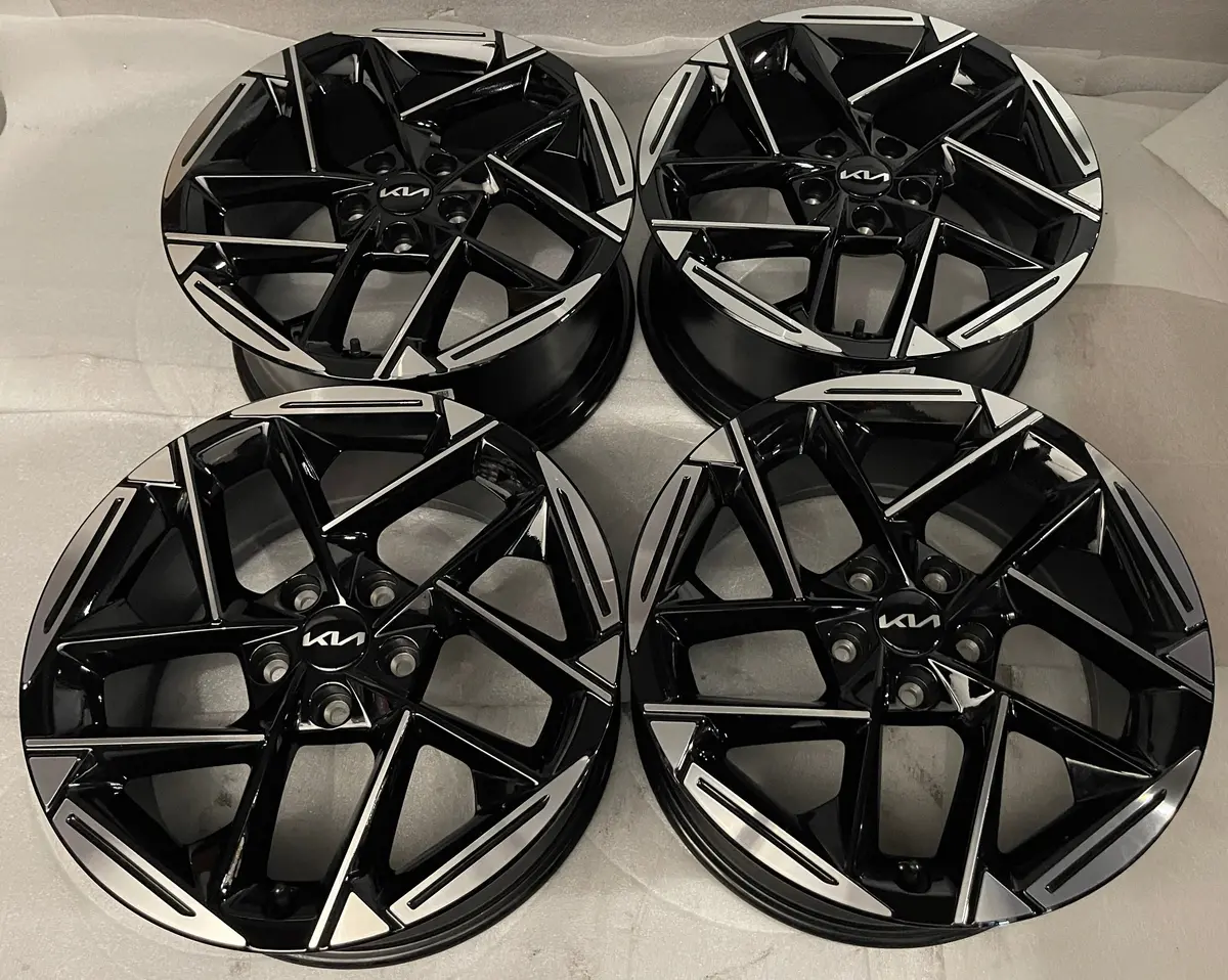 Four 2026 Kia K4 Factory 18 Wheels Oem Rims 52910Gg300 Black/Machined K5 1