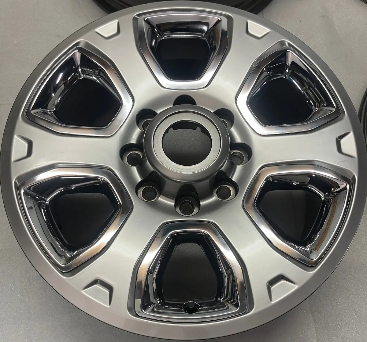 Sold Single Oem 20" 2018 Ram 2500 3500 Factory Alloy Wheel Rim 2477A 1Vq85trmab 1