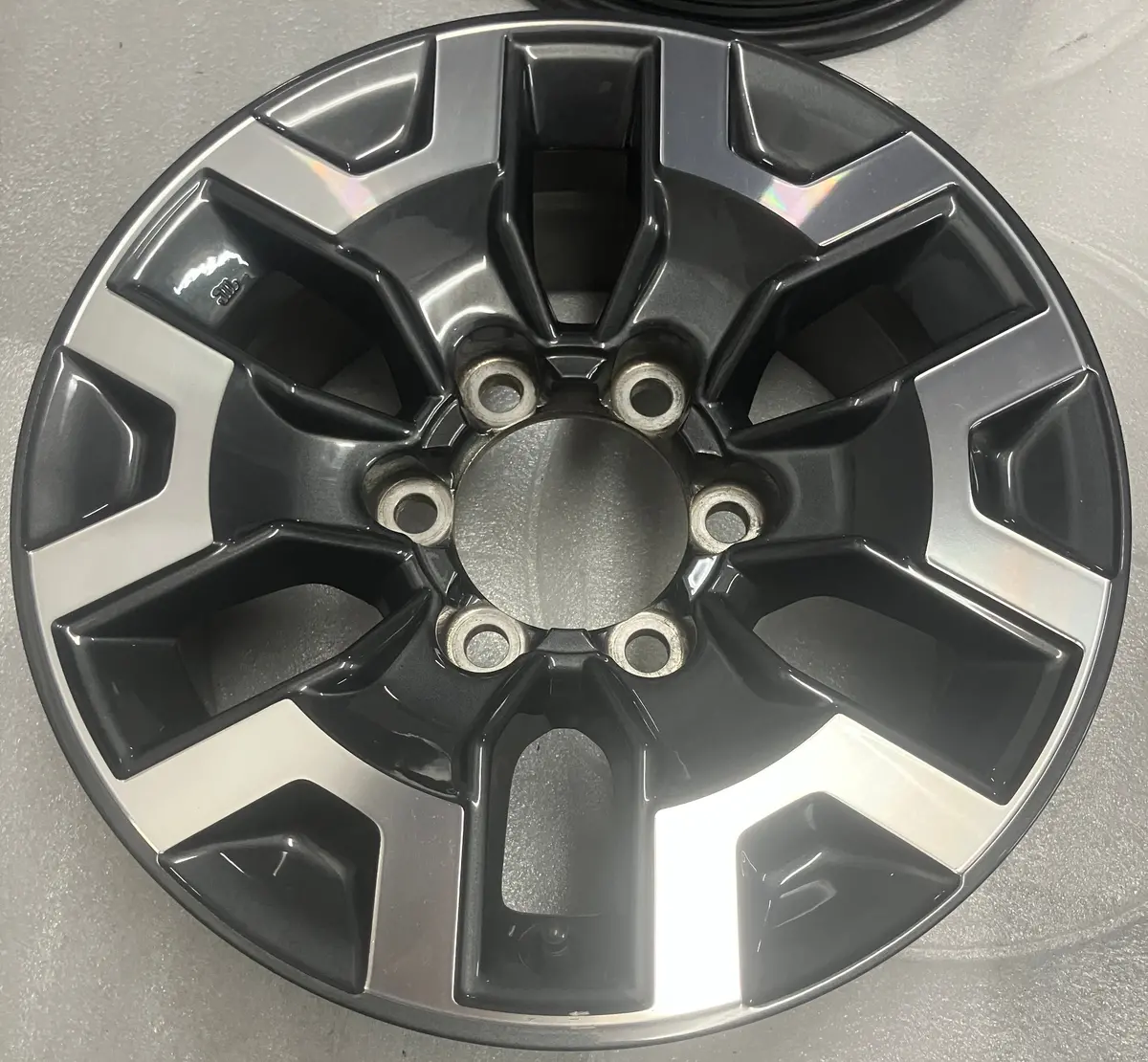 One (1) Oem 16" 2023 Toyota Tacoma Factory Alloy Wheel Rim 75189 1