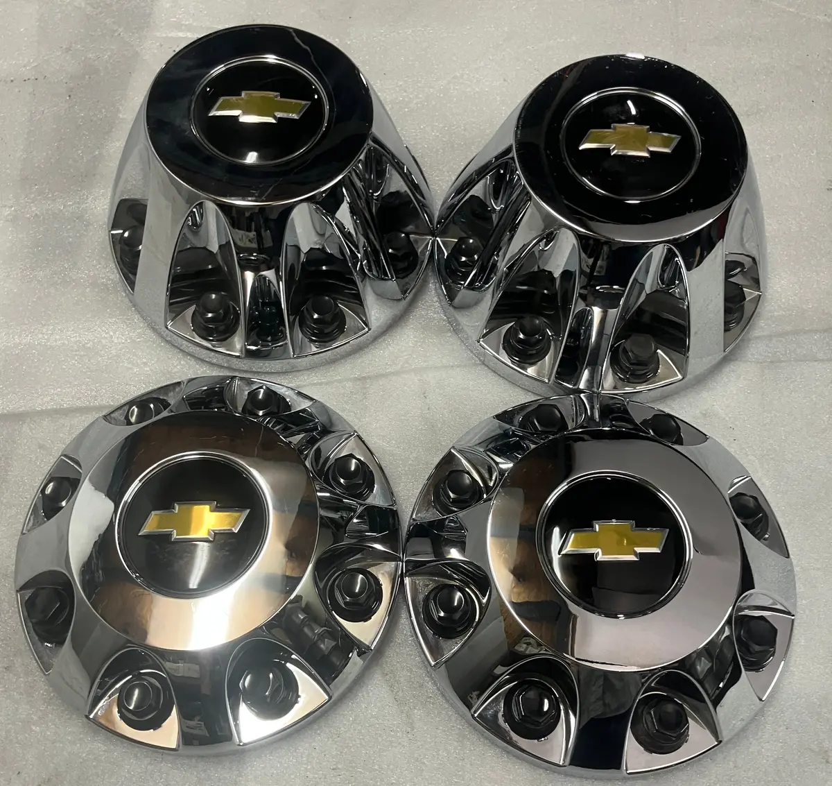 Sold Four Center Caps For 2011-2026 Chevy Silverado 3500 Drw 9597796 9597805 Oem 1