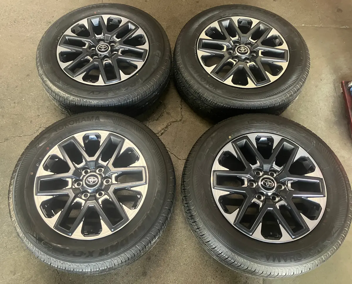2025 Toyota Tundra Factory 20 Wheels Tires Oem Rims Yokohama 265/60/20 1